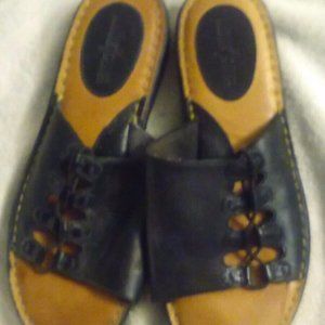 MINNETONKA WOMEN'S Black LEATHER SLIDE SANDALS USA Size 12 M